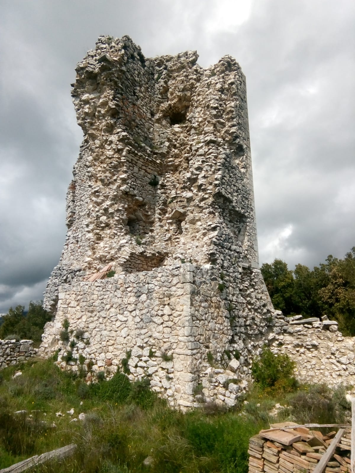 Torre di Guardea Vecchia